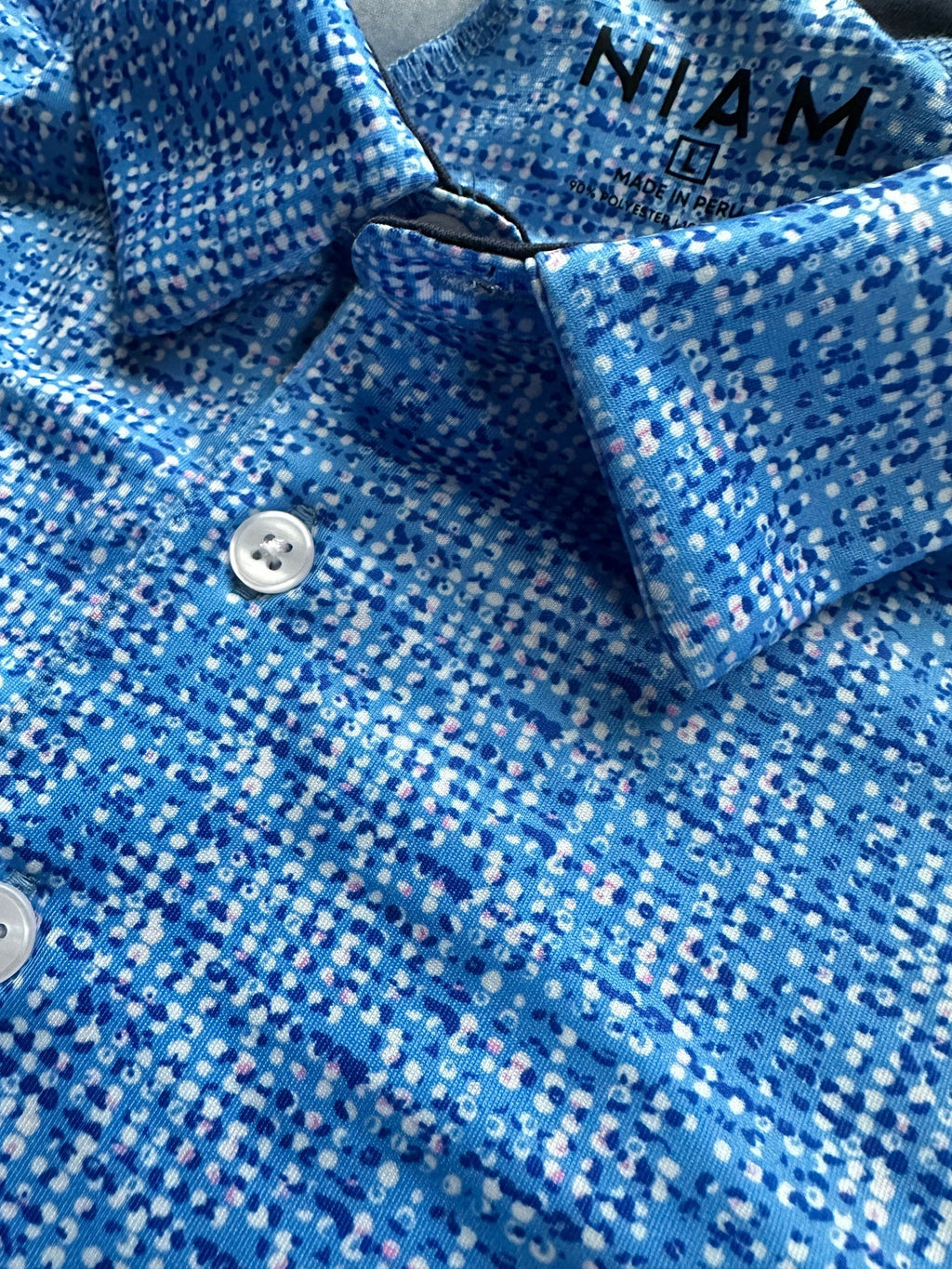 Men's 3 Button Aqua Abstract Polo with SwingFree™ Performance